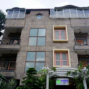 Nirvana Yoga Shala Bed & Breakfast